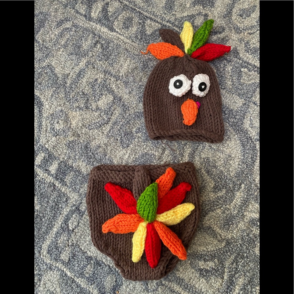 Turkey 🦃 knit hat and bottoms for newborn